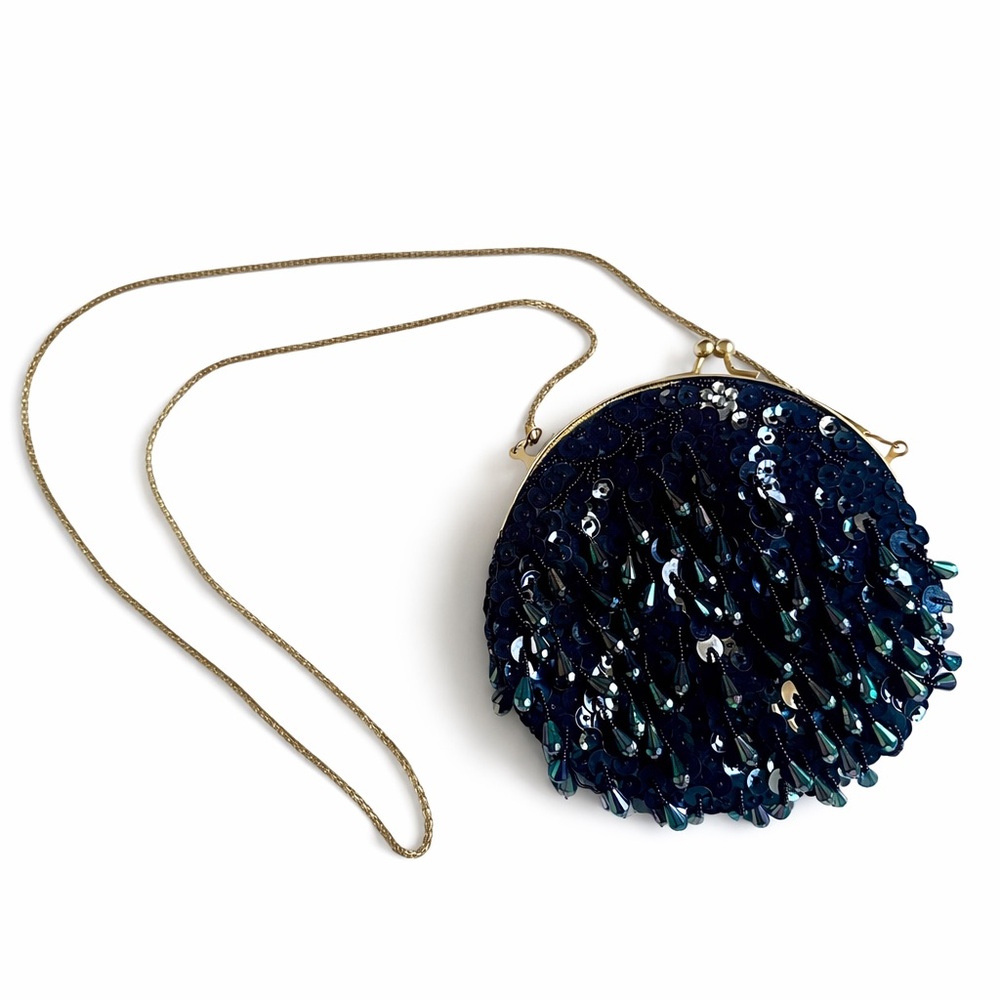 Vintage beaded Black and Silver Round Purse crossbody